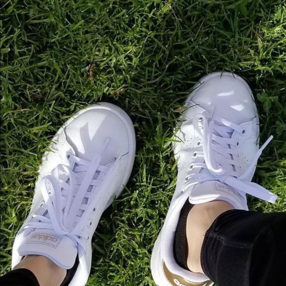ADIDAS Cloudfoam Leather Tennis Shoe